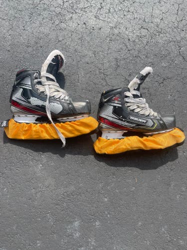 Used Intermediate Bauer Regular Width 7 Intermediate Vapor 2X Pro Hockey Goalie Skates