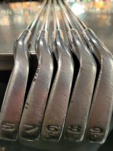 Used Knight Verdict 5i-9i Regular Flex Steel Shaft Iron Sets