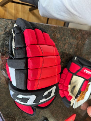 Used CCM HG97 Gloves 13" Pro Stock