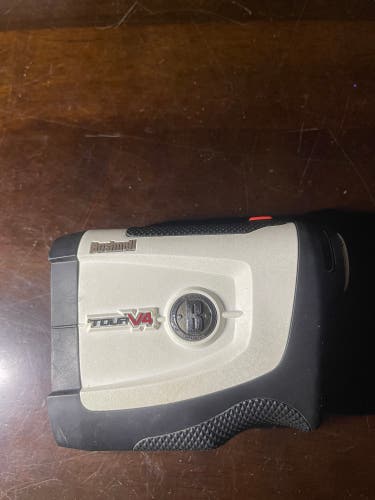 Bushnell Tour V4 Rangefinder