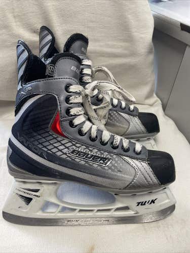 Senior Adult Size 6.5 Bauer Vapor X:15 Ice Hockey Skates