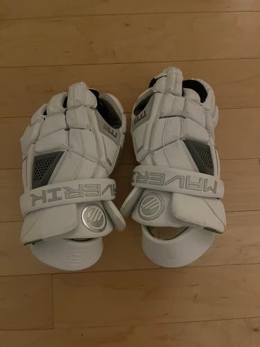 Brand New Maverik M5 Lacrosse Gloves