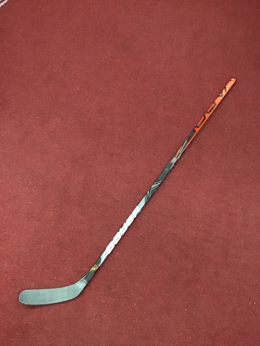 New Bauer Right Handed P14 82 Flex Pro Stock Vapor FlyLite Hockey Stick Item#FLY23