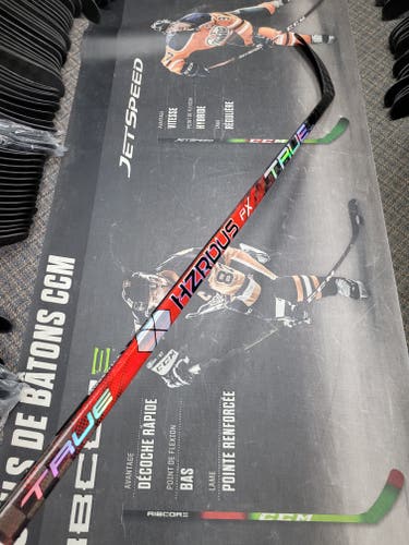 P28 | 80 Flex NEW! Senior True Hzrdus PX Right Handed Hockey Stick P28 Pro Stock
