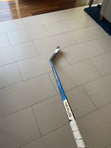 Used Bauer Right Handed P88 Nexus Havok Hockey Stick