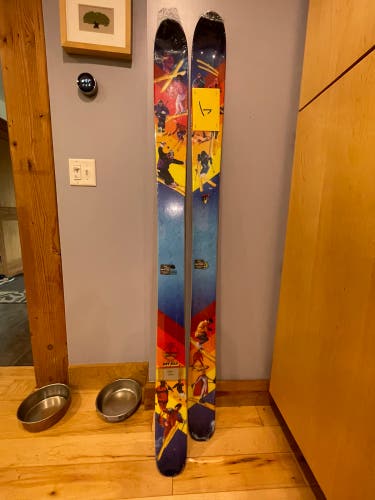New 2023 J Skis the hotshot 170 cm Powder Skis Without Bindings