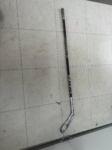 Used Intermediate Bauer Ccm ft5 pro Right Handed Hockey Stick P28