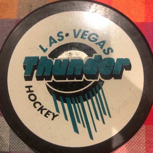 Las Vegas Thunder puck (IHL)