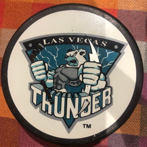 Las Vegas Thunder puck (IHL)