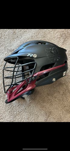Lacrosse helmet cascade r