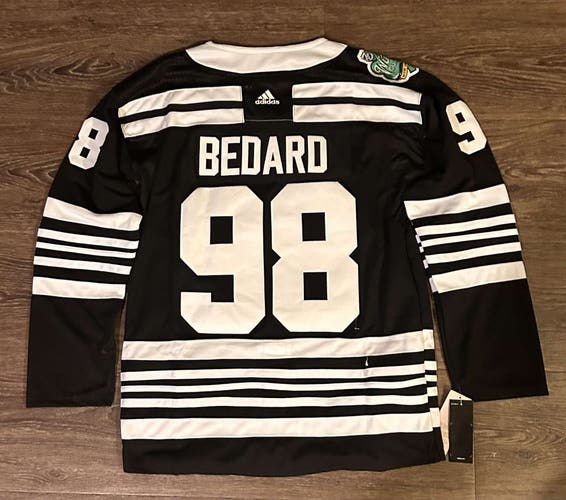 Connor Bedard Winter Classic Chicago Blackhawks Jersey (Medium 50 Size)