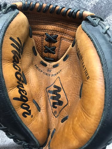 MacGregor catchers glove 29”Full Grain leather