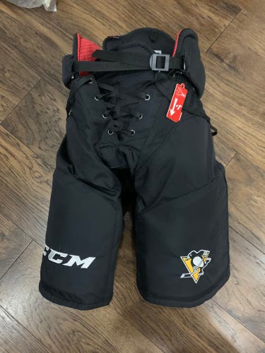 Senior New Medium+1" CCM HP45 Hockey Pants Pro Stock