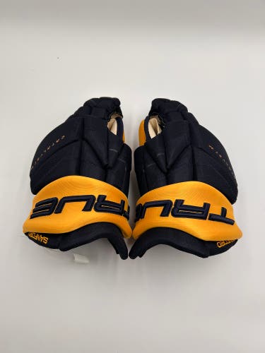 New Nashville Predators True 14" Pro Stock Sanford Catalyst 9X Gloves