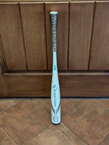 Used 2018 Easton Easton Ghost "Whiteout" USSSA Certified Bat and PG Legal (-5) Composite 25 oz 30"