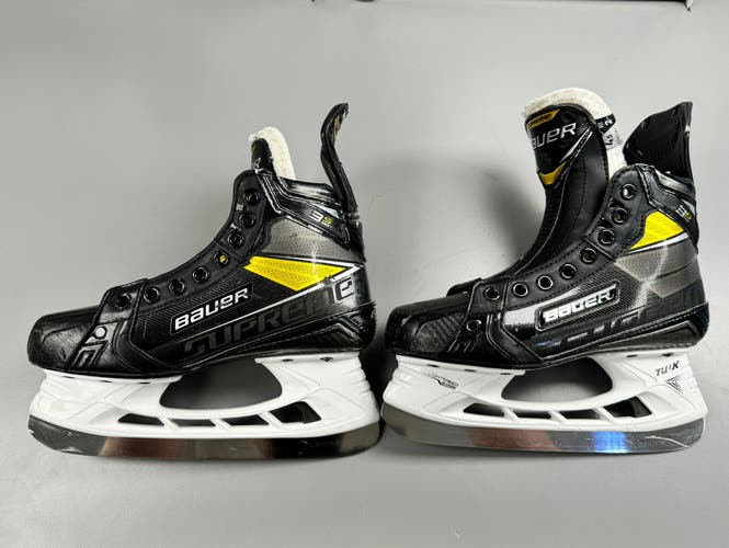 Used Intermediate Bauer  Size 4.5 Fit 2 Supreme 3S Pro Hockey Skates