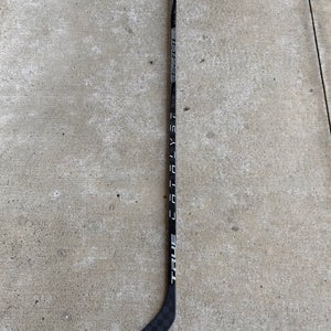 New Senior True 90 Flex Right Handed P28 Pro Stock Stamkos Catalyst 9X Hockey Stick