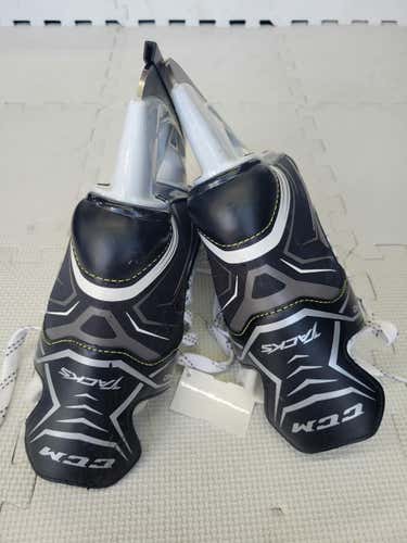 Used Ccm Tacks 9040 Junior 02 Ice Hockey Skates