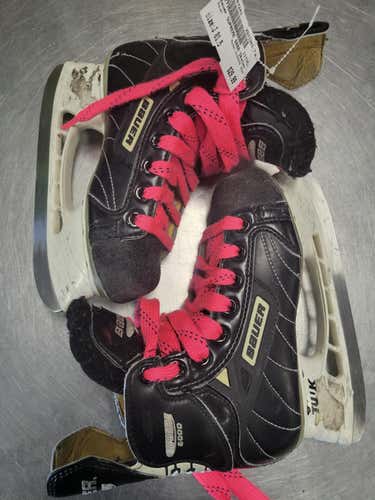 Used Bauer Supreme 6000 Junior 01.5 Ice Hockey Skates