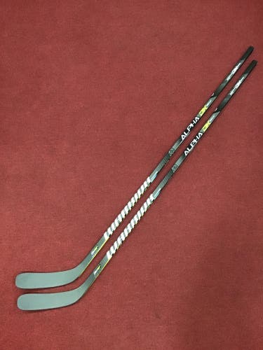 2 Pack Of New Warrior Right Handed W88 85 Flex Alpha DX Pro Team Hockey Stick Item#DXTEAM88