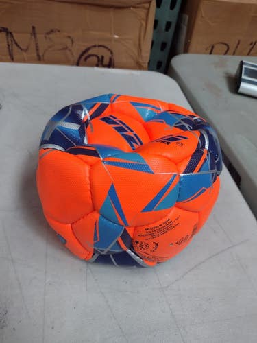 Futsal Soccer Ball Size 4 | VZBL90116-4