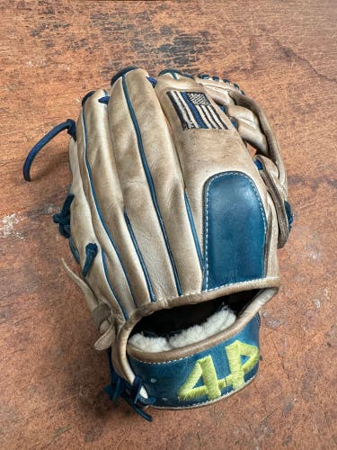 Used Infield 12" Signature Series Baseball Glove