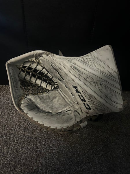 CCM e flex 4 senior goalie glove Full Right