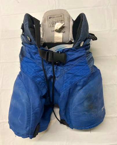 Used Bauer One35 Yth Med.  Hockey Pants Royal.