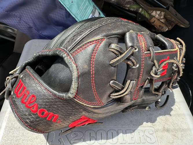 Used  Infield 11.75" A2K Baseball Glove