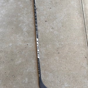 New Senior True 75 Flex Left Hand P28 Pro Stock BZ6 Catalyst 9X Hockey Stick