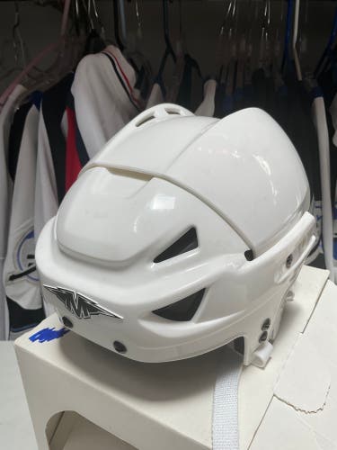 TAMPA BAY LIGHTNING - Player Issued HELMET - Eric PERRIN - MISSION