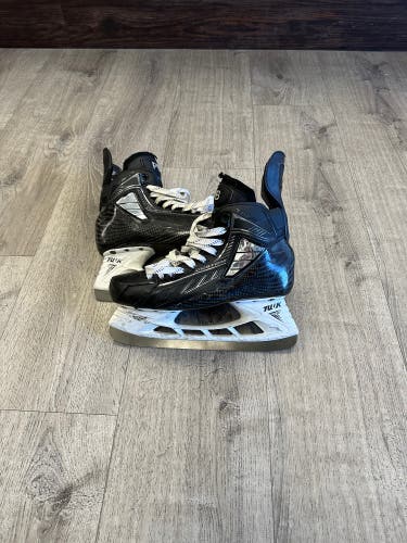 Used Senior True Wide Width Pro Stock 9 Pro Custom Hockey Skates