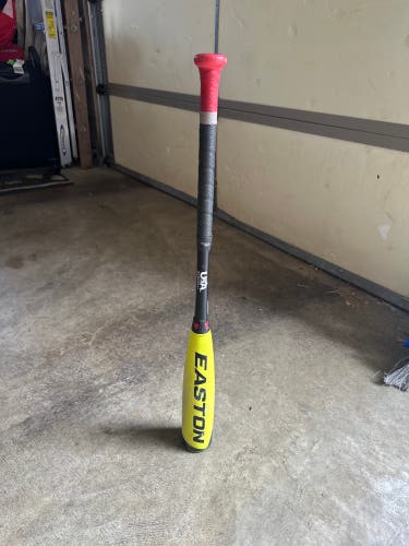 Used Easton (-11) 18 oz 29" ADV 360 Bat