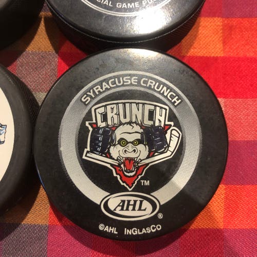 Syracuse Crunch puck (AHL)
