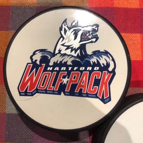 Hartford Wolfpack puck (AHL)