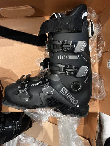 Used Salomon S/Pro 100 Ski Boots