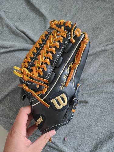 Custom Wilson A2K D33 Right Hand Throw Pitcher's Baseball Glove 11.75"