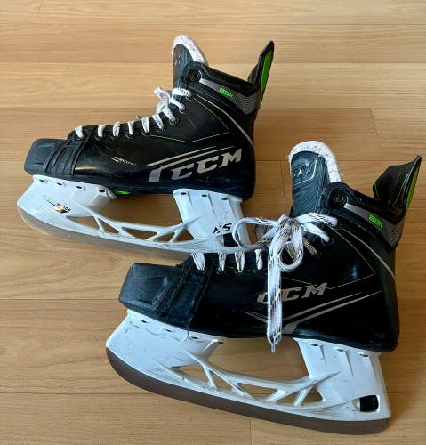CCM  RibCor 88K Hockey Skates Size 7.5 D