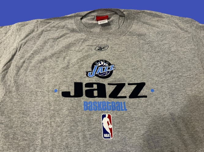 NBA Utah Jazz Vintage Gray Team Issued Reebok T-Shirt, XL TALL