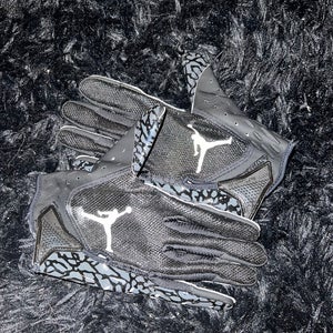 Black Adult Jordan Gloves