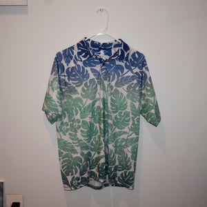 Used Men's Tommy Bahama Tropical Golf Shirt