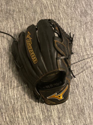 Used  Infield 12" MVP Prime Baseball Glove