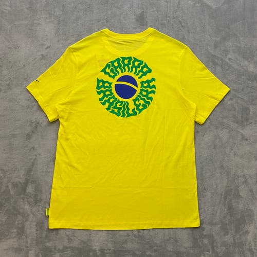 NIKE BRAZIL VOICE T Shirt Men Large Dynamic Yellow Short Sleeve '22 World Cup