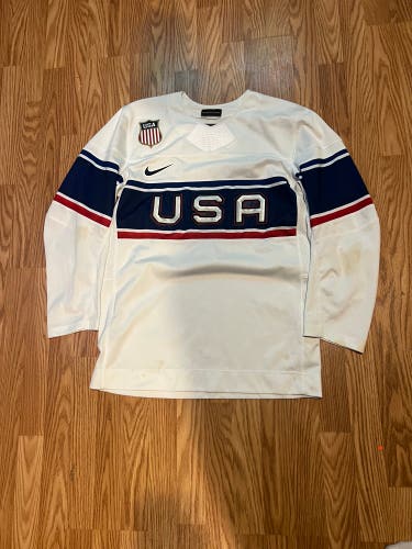 2022 Olympic USA hockey jersey size M