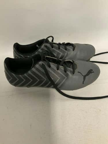 Used Puma Senior 5 Cleat Soccer Outdoor Cleats