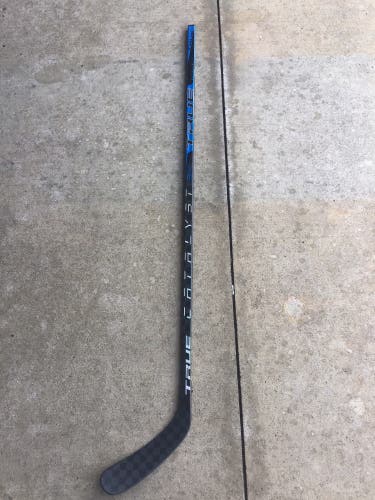 New Senior True 75 Flex Right Handed Winnipeg Ice Pro Stock Catalyst 9X Hockey Stick