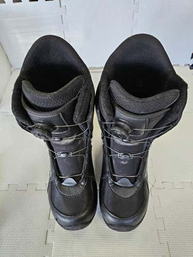 Used 540 Boa Boots Senior 12 Men's Snowboard Boots