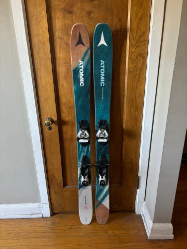 Atomic Backland FR 102 156cm with Adjustable Atomic Warden 11 Bindings