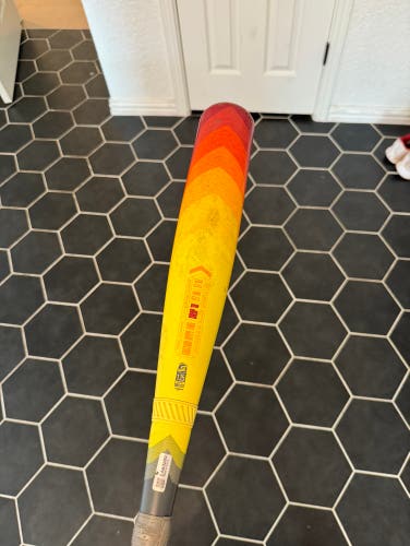 Used Easton (-10) 17 oz 27" Hype Fire Bat