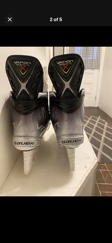 Custom Bauer Vapor Hyperlite Hockey Skates Size 10 W/ LS4 Used Steel